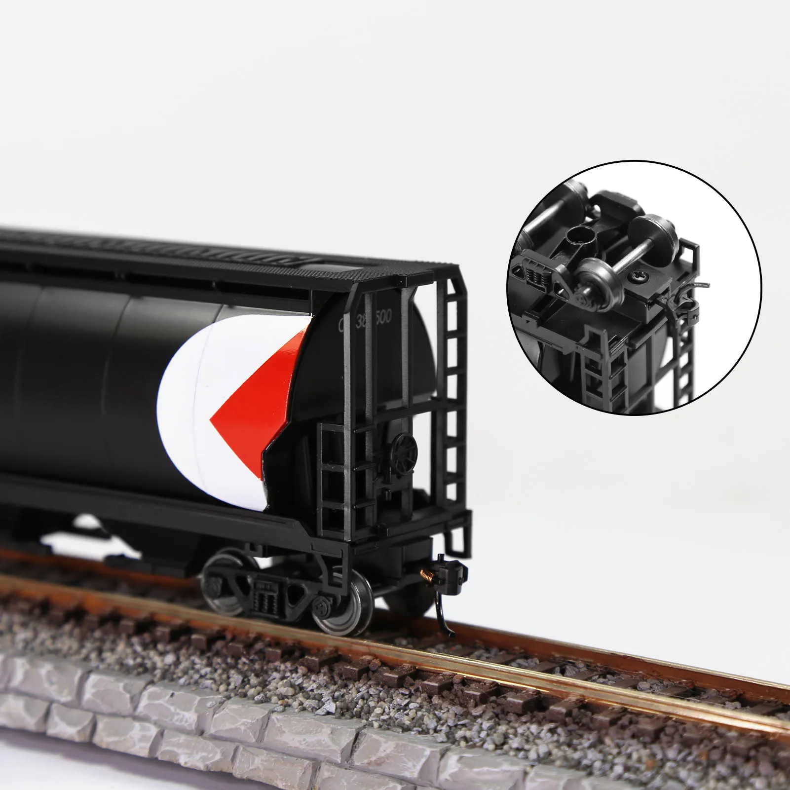 HO Scale 1:87 Coupler Kit with Pockets and Screws 4 HO Scale 1:87 Coupler Kit with Pockets and Screws - Image 4