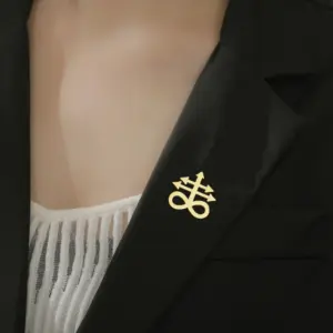 Stainless Steel Leviathan Cross Brooch 25x25 mm 10 S4248e78e8e81490797c69c4a081cac06l