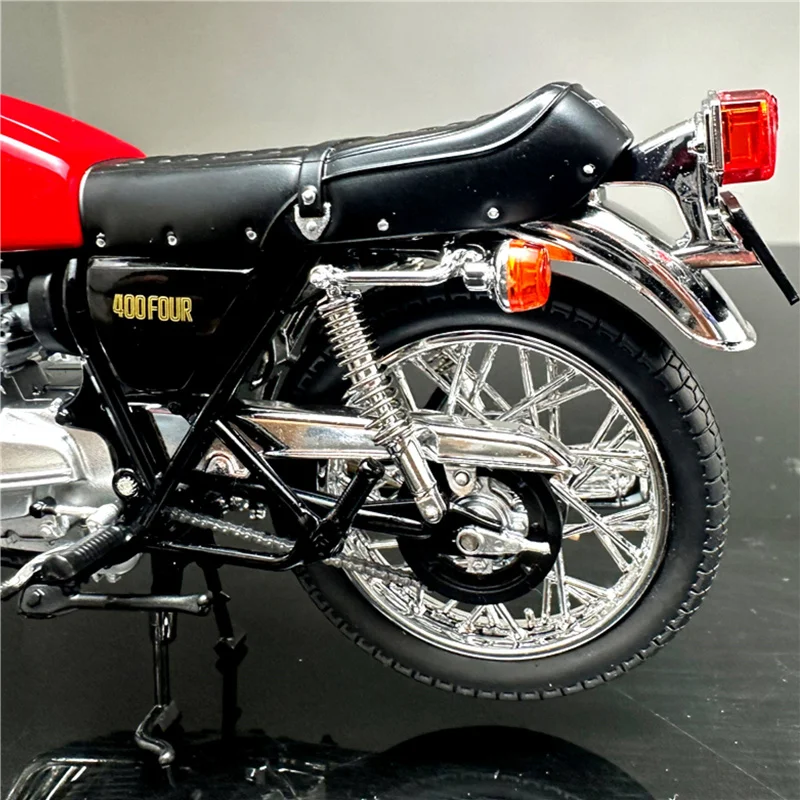 1:12 Honda CB400 FOUR Diecast Motorcycle Model 6 1:12 Honda CB400 FOUR Diecast Motorcycle Model - Image 6