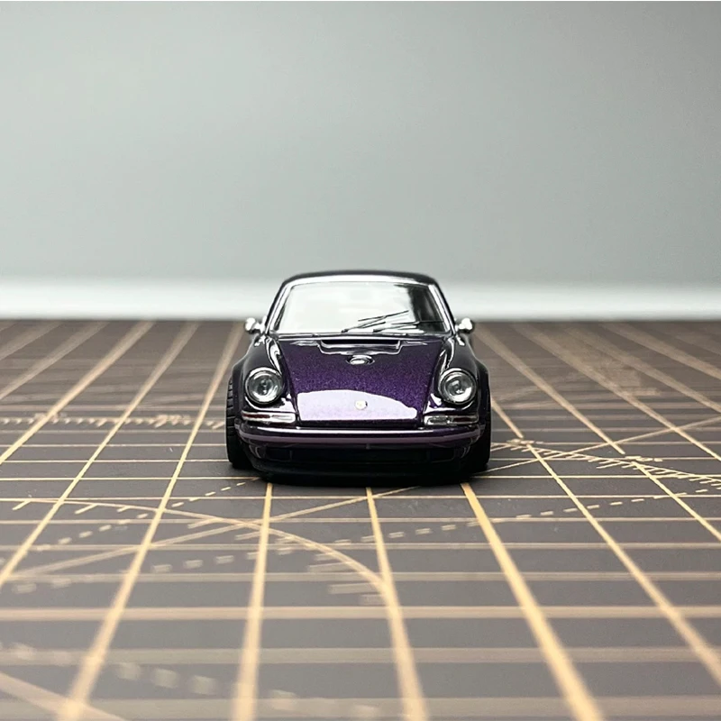 Diecast 1:64 Porsche 911 Singer Coupe Model 6 Diecast 1:64 Porsche 911 Singer Coupe Model - Image 6