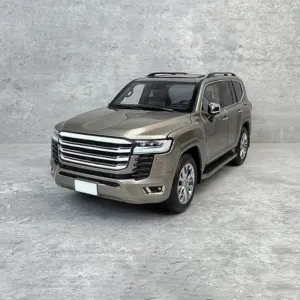 Land Cruiser LC300 ZX Diecast Model 1:18 Scale 13 S480e098de9b143f5a5f860e532a759f24