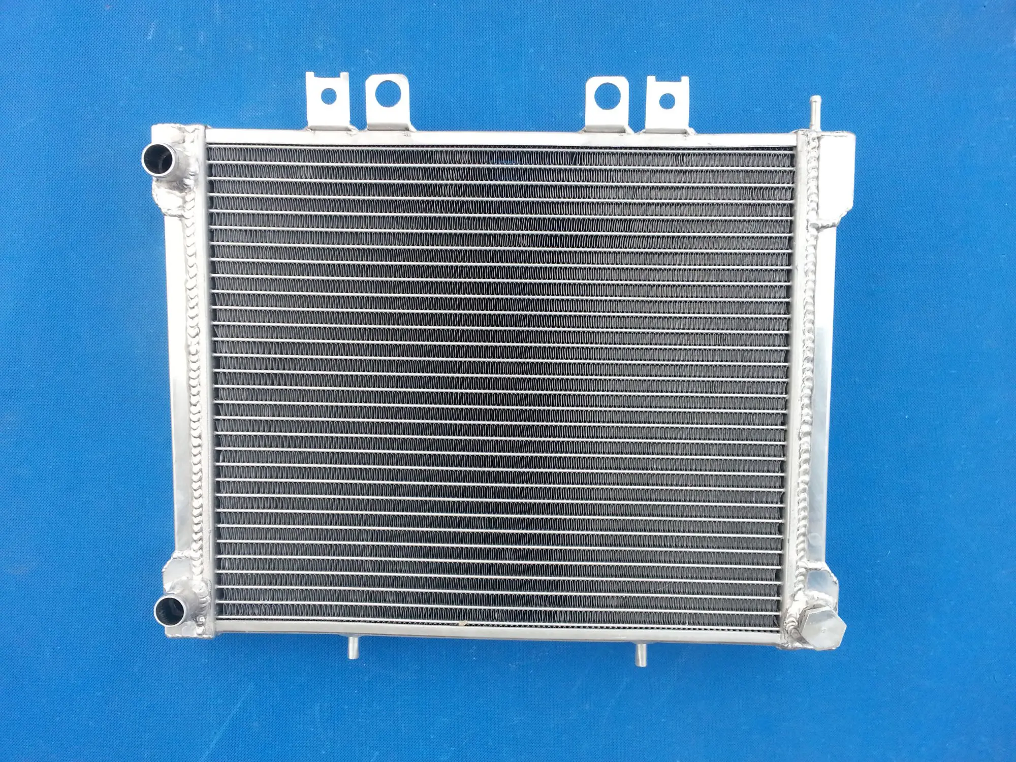 Heavy-Duty Aluminum Radiator for Polaris Sportsman 600/700 2 Heavy-Duty Aluminum Radiator for Polaris Sportsman 600/700 - Image 2