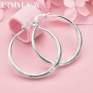 S5e10574e32f24201b8c881709c81337cv