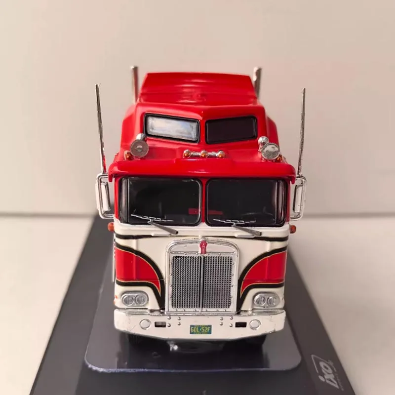 K100 1976 Tractor Truck Model 1/64 Scale 6 K100 1976 Tractor Truck Model 1/64 Scale - Image 6