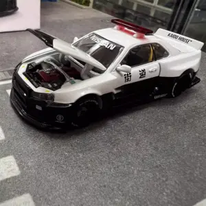 Skyline GT-R R34 1:64 Scale Diecast Model 6 S631d5ed5a29a4fef99405cf39a9981b3B
