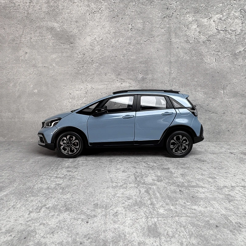 Blue Alloy Model Car 1/18 Scale by Laifu 3 Blue Alloy Model Car 1/18 Scale by Laifu - Image 3