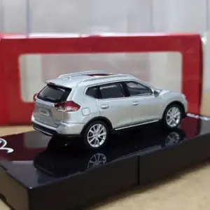 Realistic 1:64 Silver Nissan X-Trail Miniature Model 8 S66451eab063c4c6abfb74406192e697dp