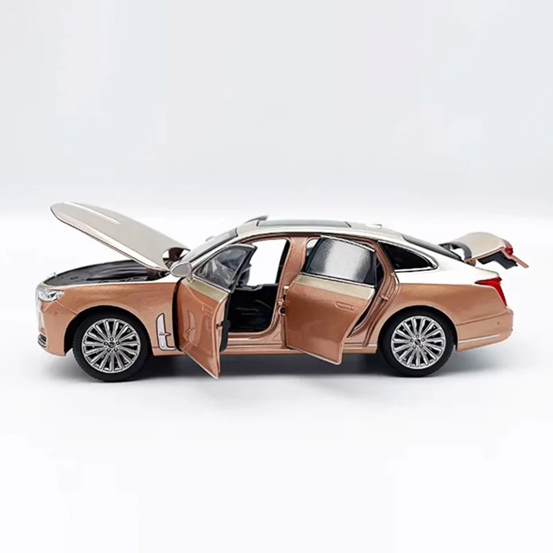Gold Hongqi H9 Alloy Car Model 1:32 Scale 2 Gold Hongqi H9 Alloy Car Model 1:32 Scale - Image 2