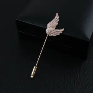 Light Grey Wings Brooch with Rhinestones 11 S6909564b9659408cbec0c737be9b27acZ