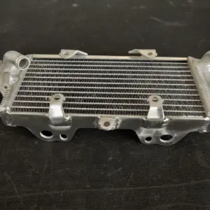 S6ef0e8afed294635a10ecc666d0ae577T