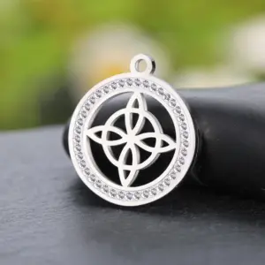 S76a08e3b85244fdbbeeca5aa3a3f625cJ