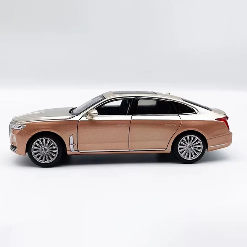 Gold Hongqi H9 Alloy Car Model 1:32 Scale 4 Gold Hongqi H9 Alloy Car Model 1:32 Scale - Image 4