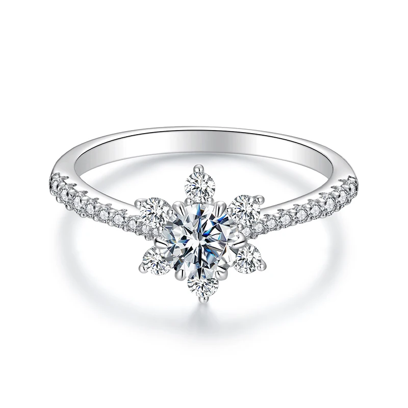 Elegant 0.5-Carat Flower Moissanite Wedding Ring 7 Elegant 0.5-Carat Flower Moissanite Wedding Ring - Image 7