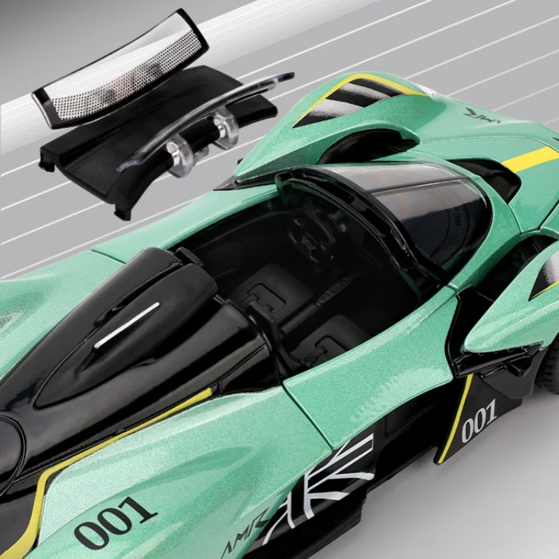 1:32 Scale Martin Valkyrie Diecast Model 4 1:32 Scale Martin Valkyrie Diecast Model - Image 4