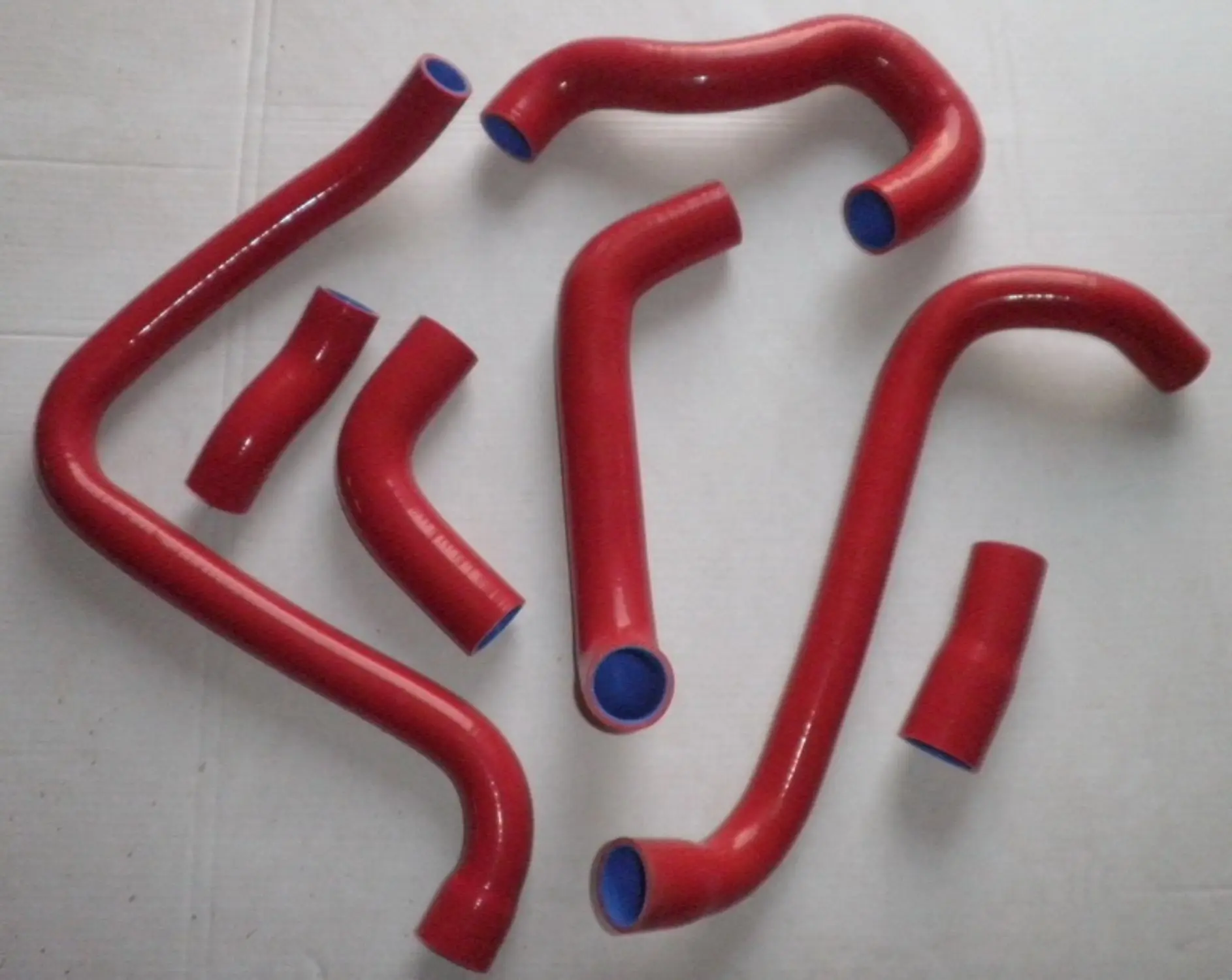 Red Silicone Radiator Hose for Lotus Esprit 3 Red Silicone Radiator Hose for Lotus Esprit - Image 3