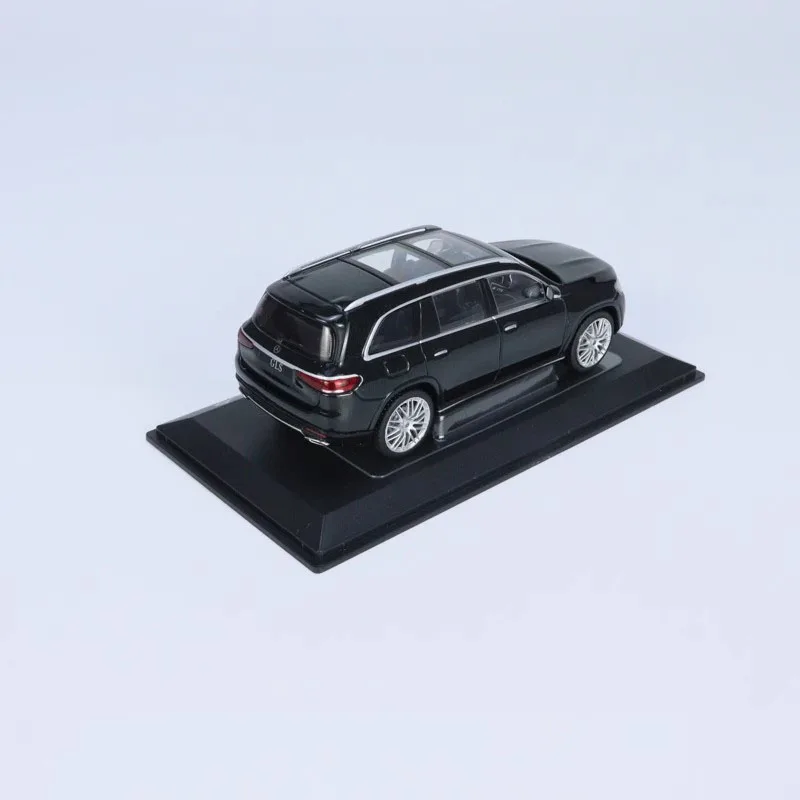 1:43 Scale Black GLS Diecast Model 6 1:43 Scale Black GLS Diecast Model - Image 6