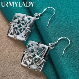 S8202c5822b904292a6aaae839071d5213