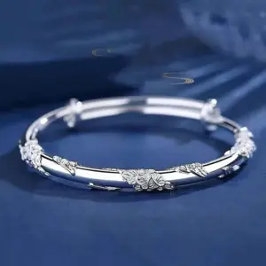 Elegant Blooming Flower Silver Bracelet for Women 7 S84c8b355446e4501ac78f7e578b3af13S