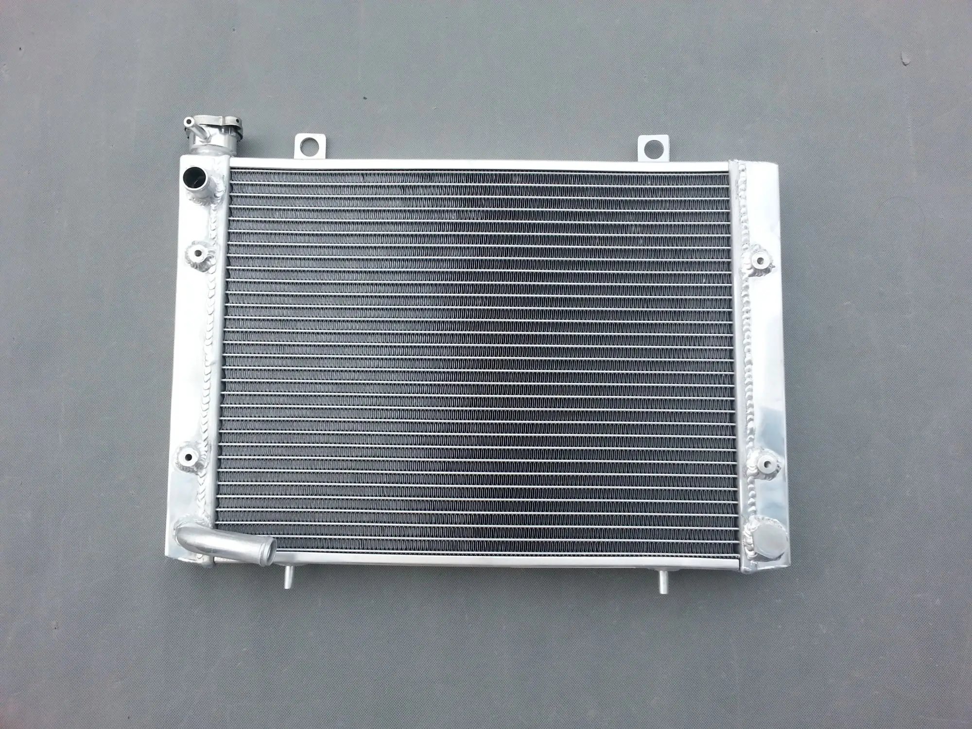 Heavy-Duty Aluminum Radiator for Polaris Ranger 500 4 Heavy-Duty Aluminum Radiator for Polaris Ranger 500 - Image 4