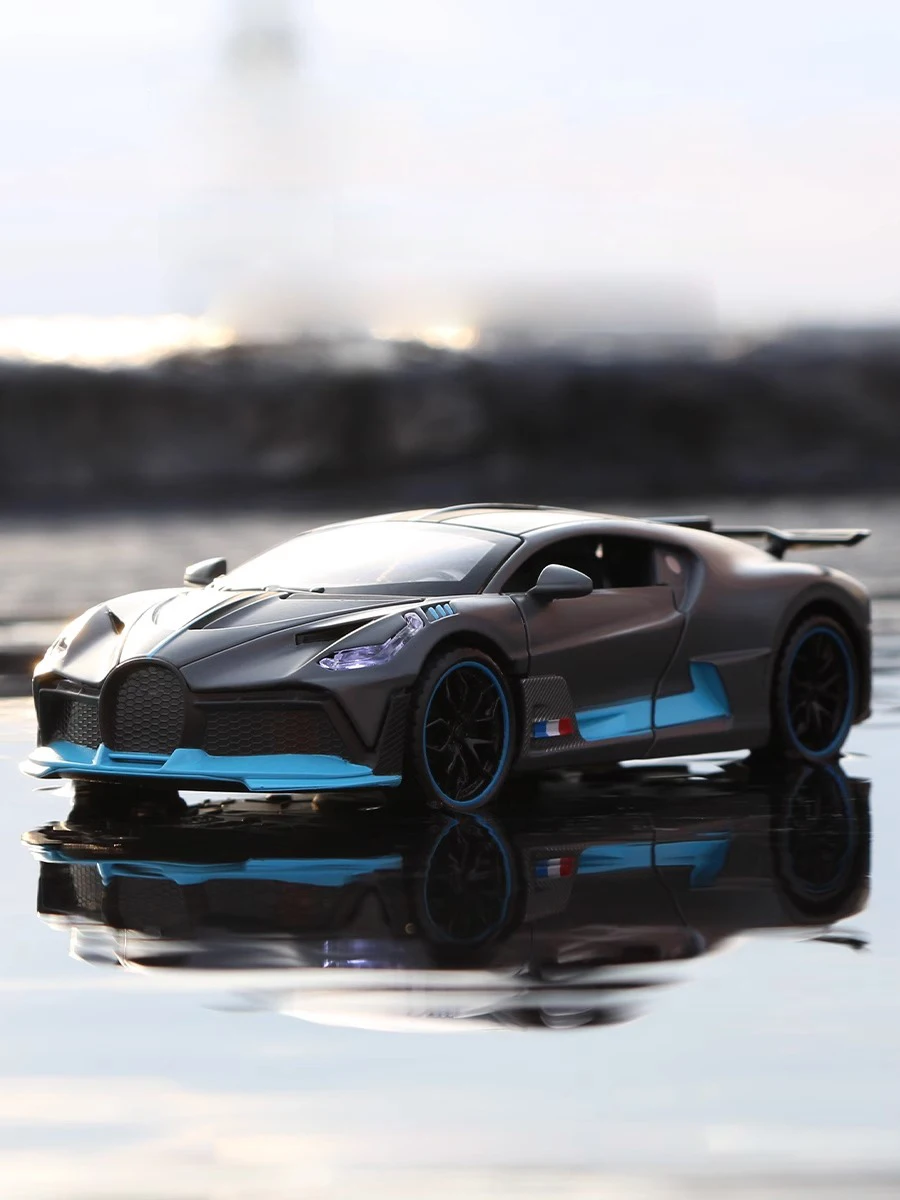 1:32 Scale Alloy Diecast Racing Car Model 3 1:32 Scale Alloy Diecast Racing Car Model - Image 3