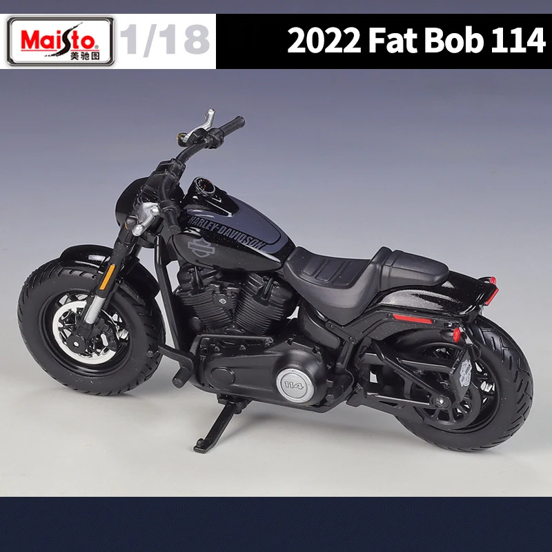 Maisto Fat Bob 114 2022 Motorcycle Model 3 Maisto Fat Bob 114 2022 Motorcycle Model - Image 3