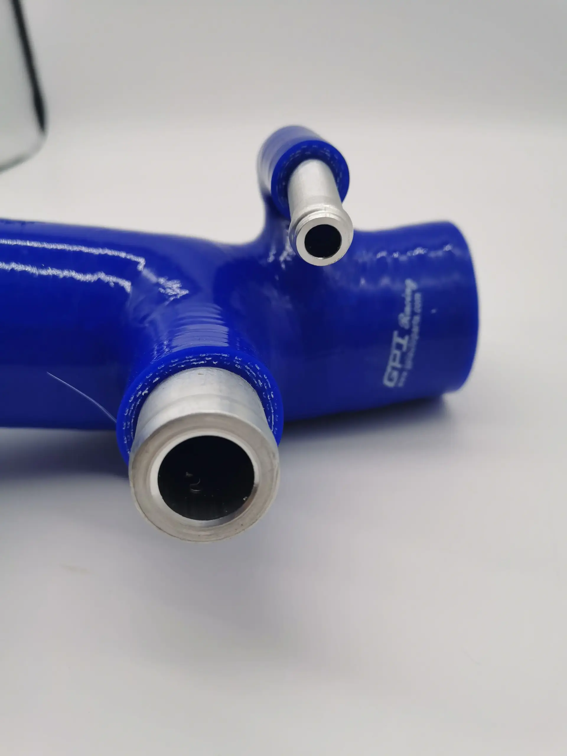 Bright Blue Silicone Intake Pipe for Subaru GC8 WRX STI 6 Bright Blue Silicone Intake Pipe for Subaru GC8 WRX STI - Image 6