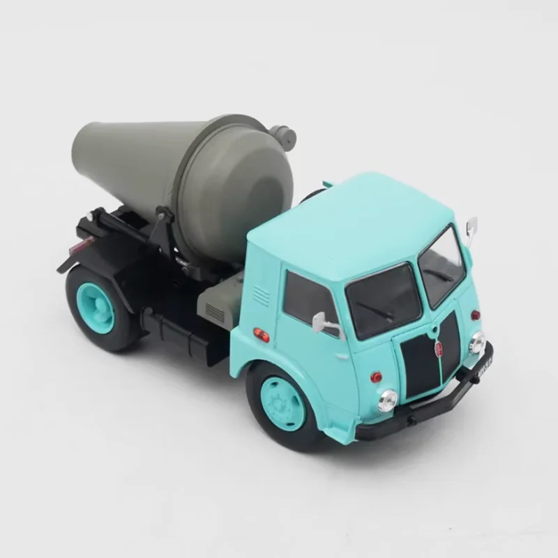 Star 25 Spray Truck Diecast Model 1:43 Scale 5 Star 25 Spray Truck Diecast Model 1:43 Scale - Image 5