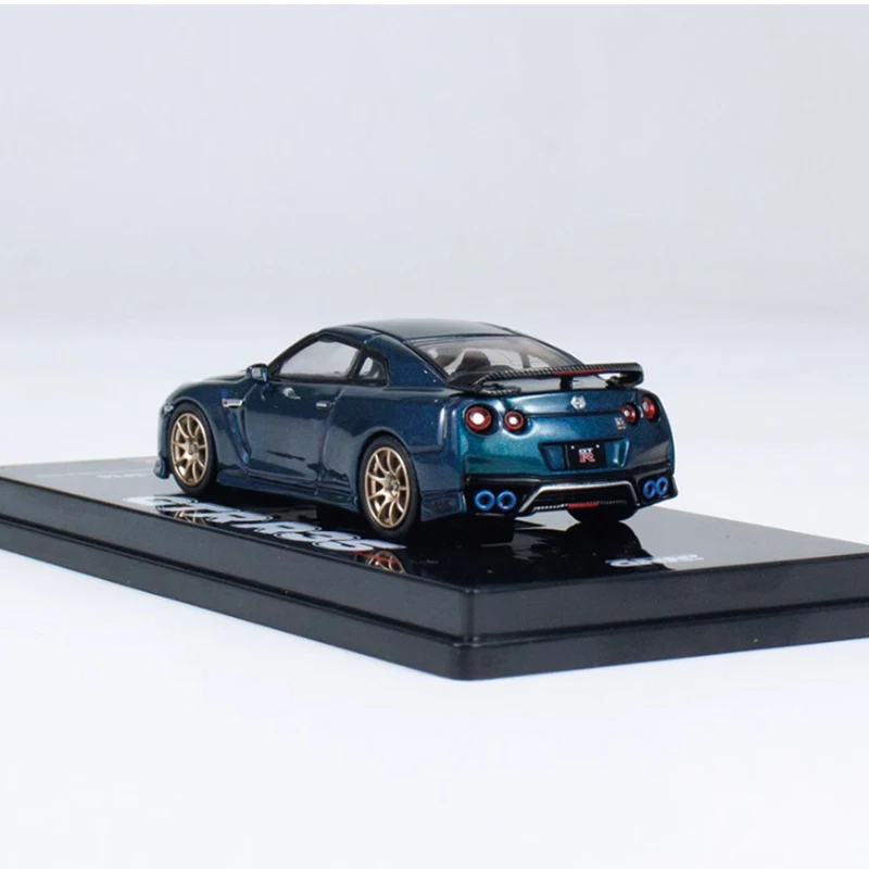 Blue GTR R35 T-SPEC Model Collectible 6 Blue GTR R35 T-SPEC Model Collectible - Image 6