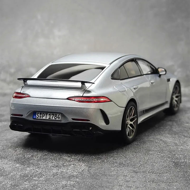 Mercedes-Benz GT63 4Matic 1:18 Scale Alloy Model 2 Mercedes-Benz GT63 4Matic 1:18 Scale Alloy Model - Image 2