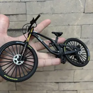 S9eac8c9f1fe94cd0bdf65a3aba2d64b85