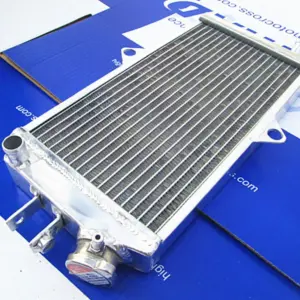 Heavy-Duty Aluminum Radiator for Suzuki LT250R 8 Sa08e80f816f04d0da8f1de036dc12d6dK