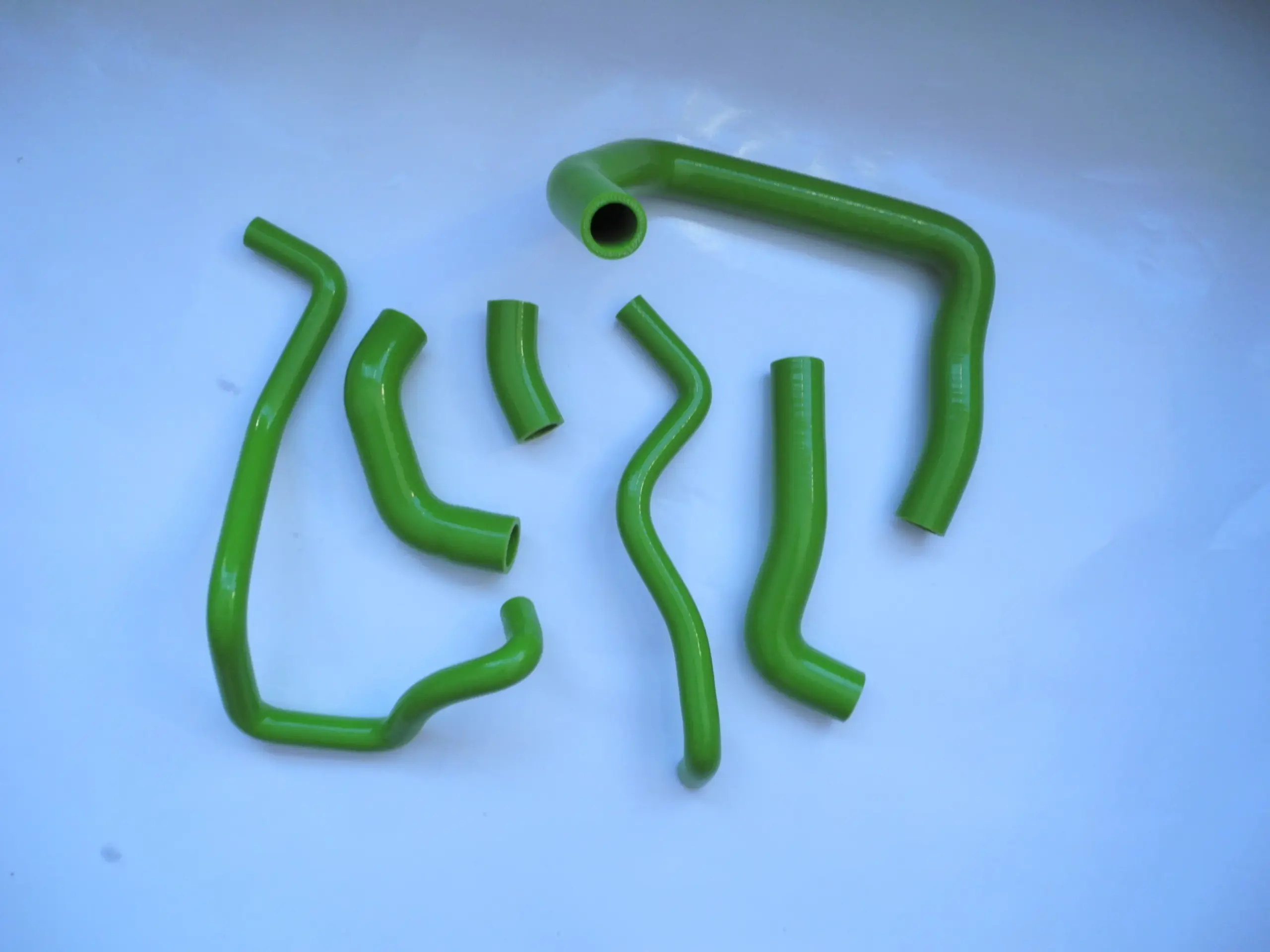 Green Silicone Radiator Hose Kit for Kawasaki ZX10R 2008-2010 2 Green Silicone Radiator Hose Kit for Kawasaki ZX10R 2008-2010 - Image 2