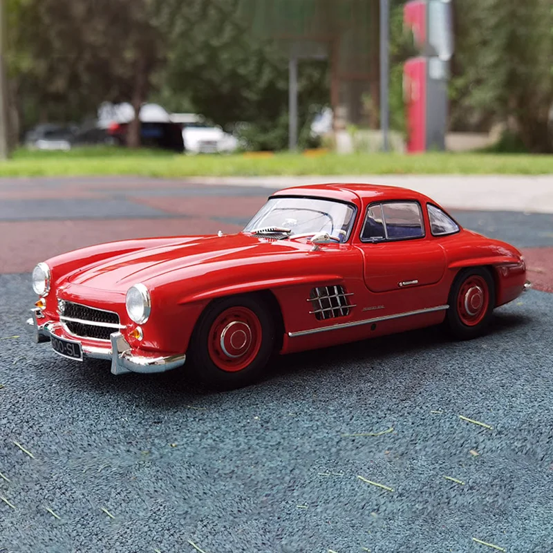 1:18 Mercedes-Benz 300SL W198 Alloy Model 5 1:18 Mercedes-Benz 300SL W198 Alloy Model - Image 5