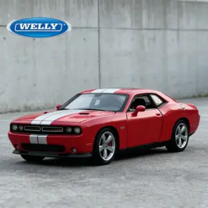2012 Dodge Challenger SRT Welly Diecast Model