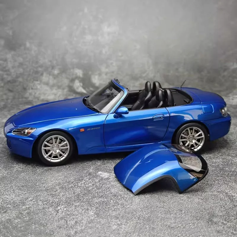 Blue Honda S2000 1:18 Scale Model Car 6 Blue Honda S2000 1:18 Scale Model Car - Image 6