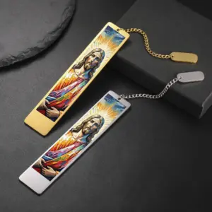 Jesus Metal Bookmark with Gold Finish 12 Sab28d01650bd445885c71234952efce8Z