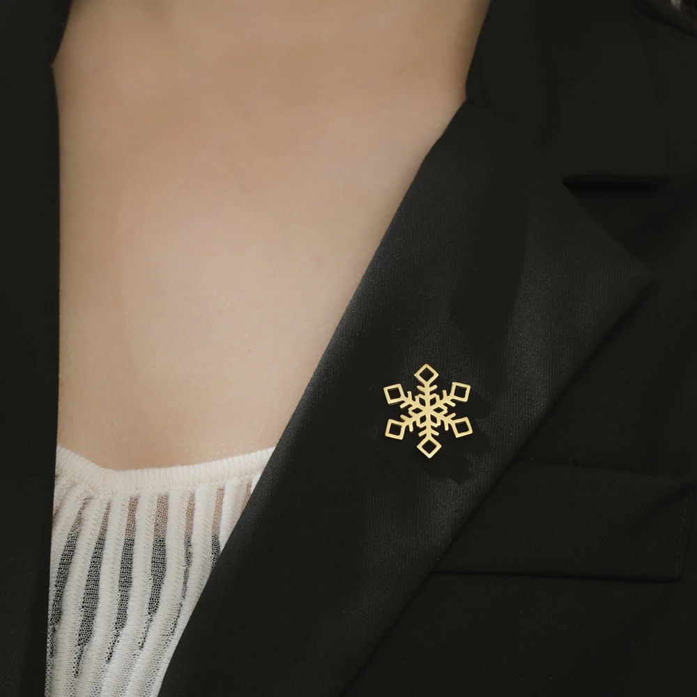 Dawapara Stainless Steel Snowflake Brooch Collection 3 Dawapara Stainless Steel Snowflake Brooch Collection - Image 3