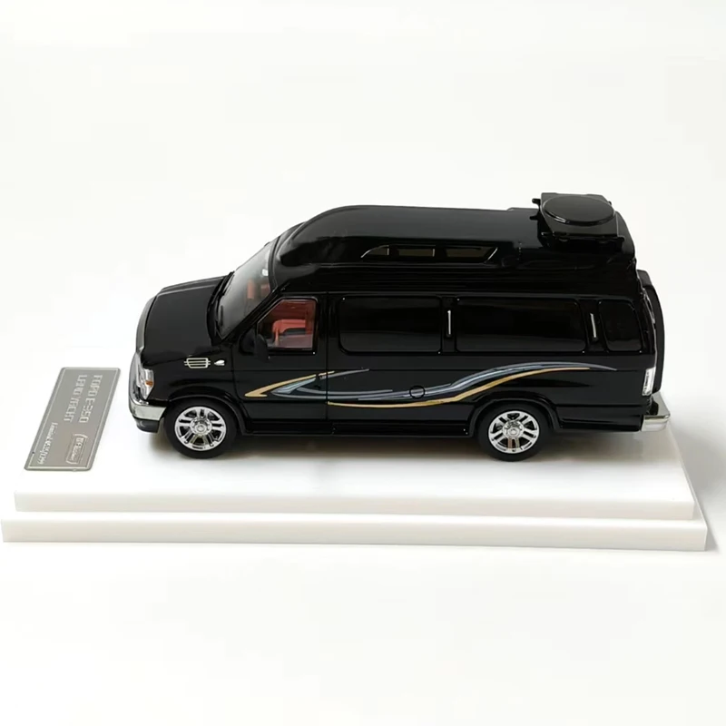 Black Mk Diecast E350 Model 1:64 Scale Includes Alloy Details 4 Black Mk Diecast E350 Model 1:64 Scale Includes Alloy Details - Image 4