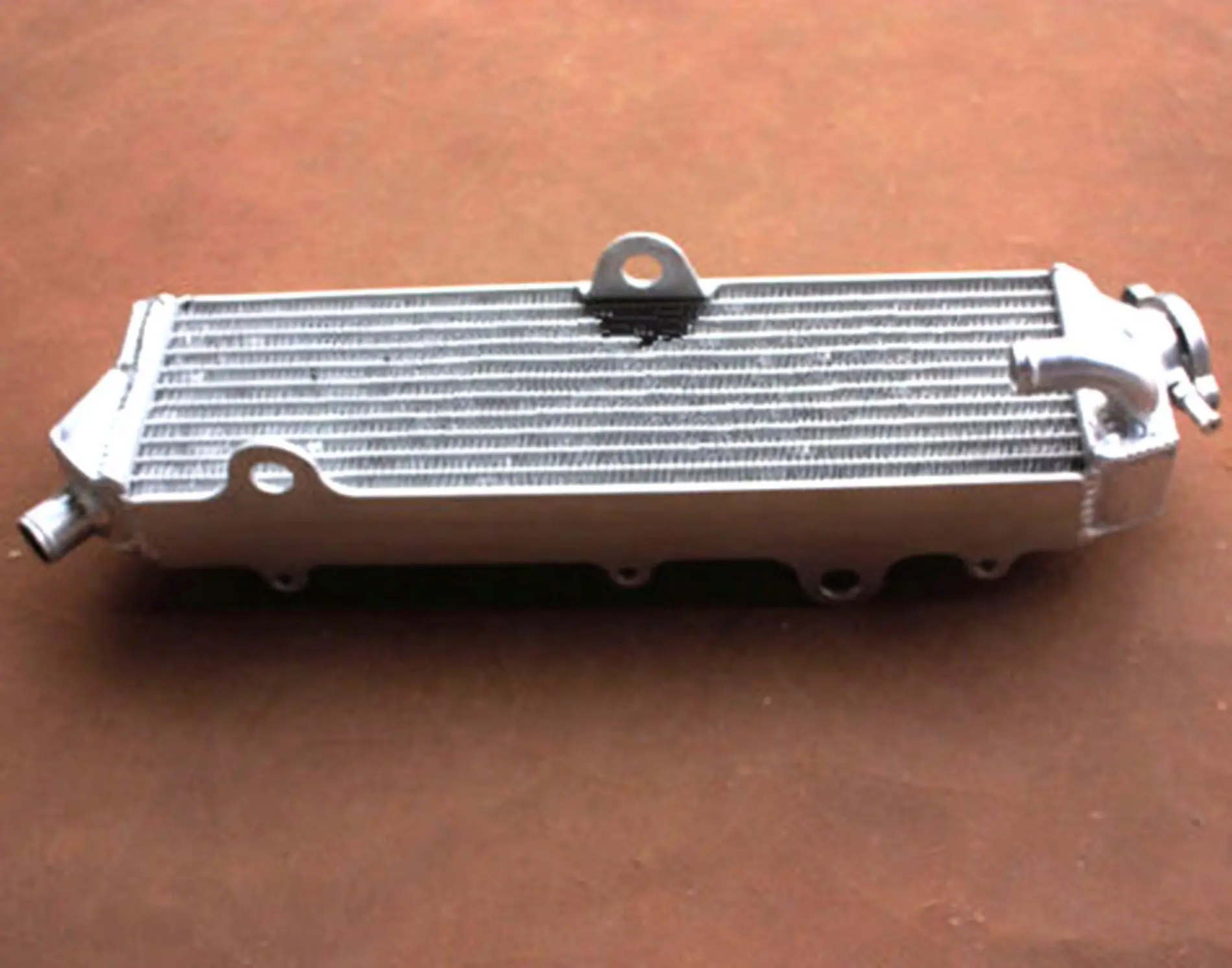 Kawasaki KX125 1984-1985 Aluminum Radiator 3 Kawasaki KX125 1984-1985 Aluminum Radiator - Image 3