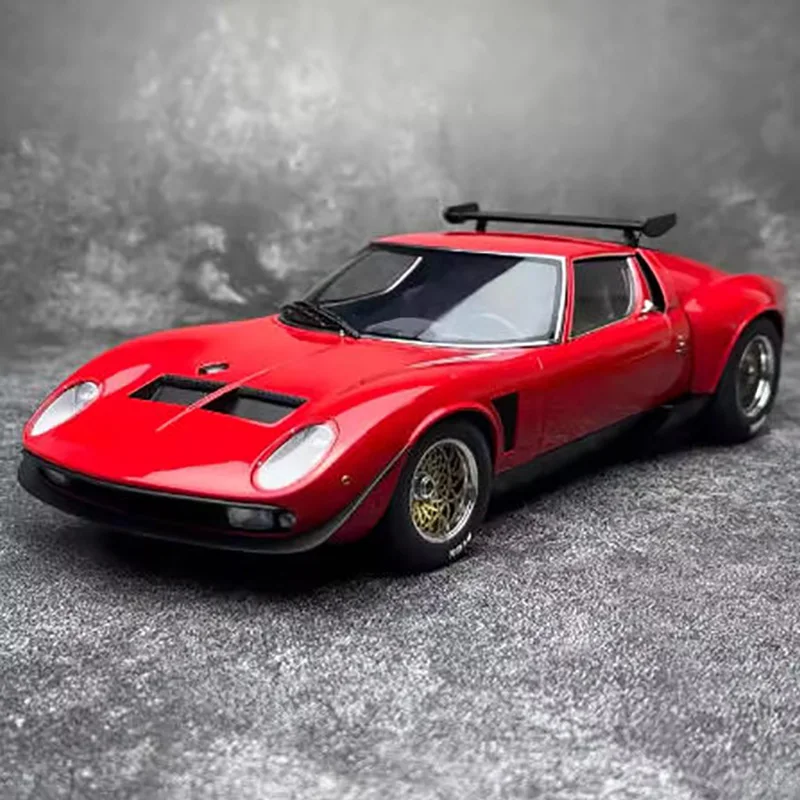 Lamborghini Miura SVR JOTA 1:18 Scale Model 7 Lamborghini Miura SVR JOTA 1:18 Scale Model - Image 7