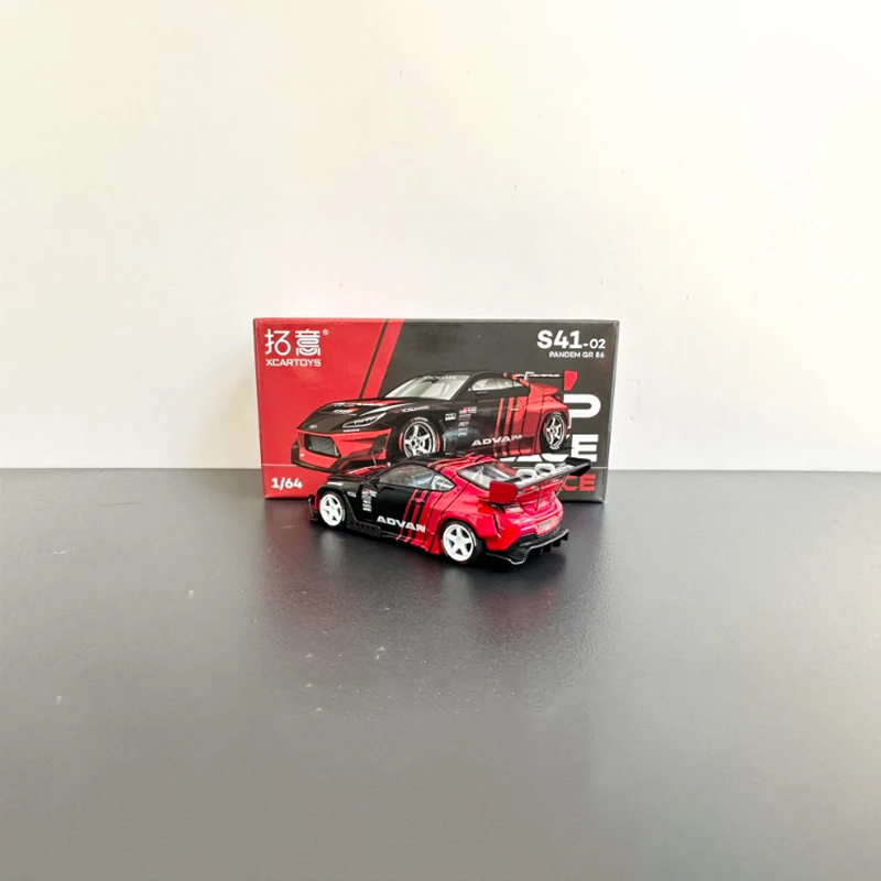 Black and Red Diecast PANDEM GR86 Model 5 Black and Red Diecast PANDEM GR86 Model - Image 5
