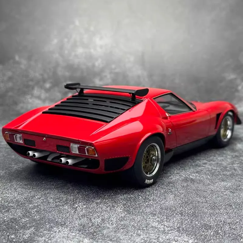 Lamborghini Miura SVR JOTA 1:18 Scale Model 4 Lamborghini Miura SVR JOTA 1:18 Scale Model - Image 4