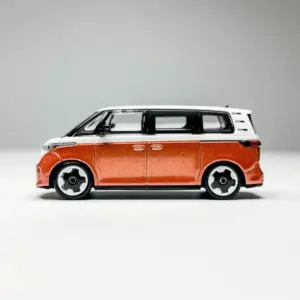 ID.Buzz Van 1/64 Diecast Model in Red and White 11 Sc4394a4ebf424f149058f6a6d19a6bedj