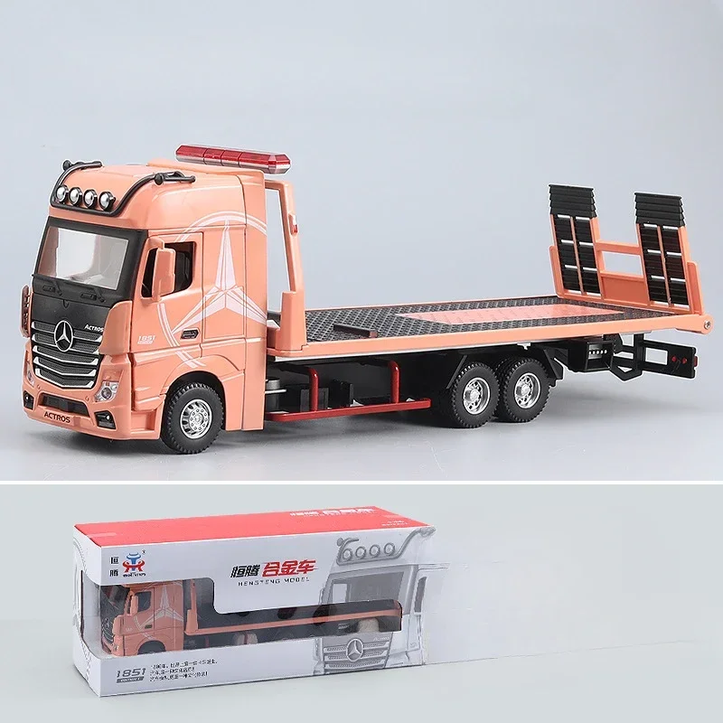 Yellow Mercedes-Benz Actros 1:24 Diecast Model 10 Yellow Mercedes-Benz Actros 1:24 Diecast Model - Image 10