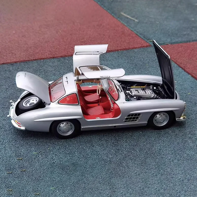 1:18 Mercedes-Benz 300SL W198 Alloy Model 3 1:18 Mercedes-Benz 300SL W198 Alloy Model - Image 3