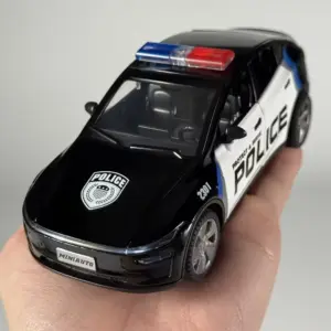 Maisto 1:32 Police Model Car Collection 14 Sc99f47b7837a4c6b94c1b57f2b4dedcdQ