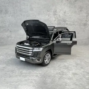 Land Cruiser LC300 ZX Diecast Model 1:18 Scale 10 Scea501649a8c4b209b76ef8ad6c8bec6M