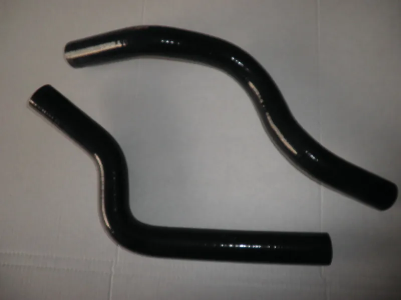 Blue Silicone Radiator Hose for Turbo Engines 2 Blue Silicone Radiator Hose for Turbo Engines - Image 2