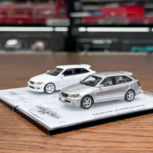 1:64 Toyota Altezza Gita Alloy Model in Silver or White 11 Sd2a26c2b8d6542d38a1c286b88fca5e05