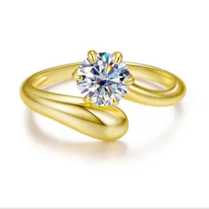 Sd3f0386d6c5840d7b7fdaac64895e48ew